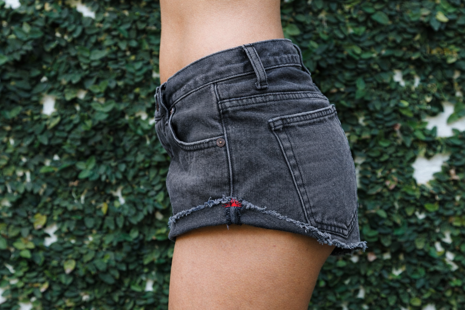 HILL Short - Black